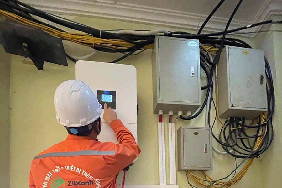 Bảo trì hệ thống điện mặt trời định kỳ