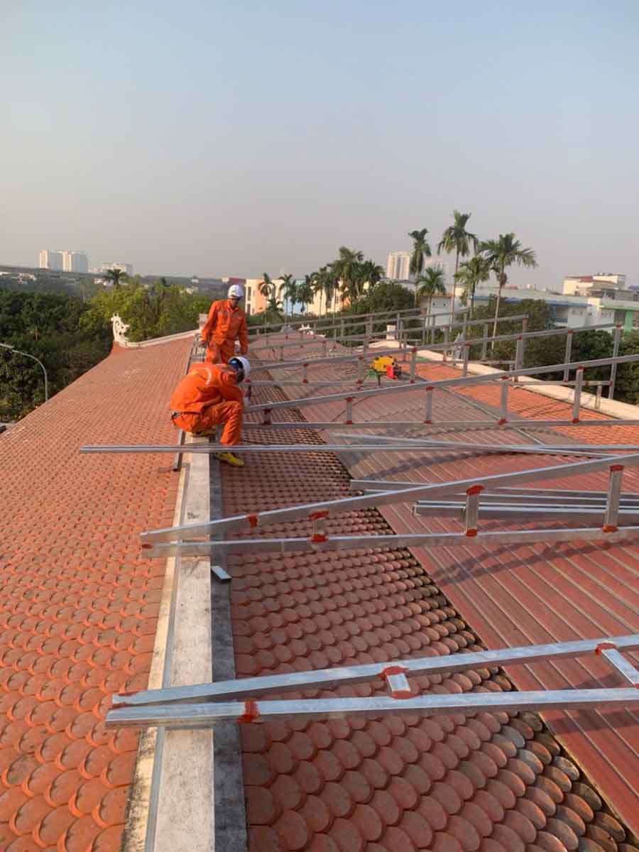 Lắp điện mặt trời tại Hà Nội