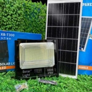 ĐÈN PHA BÁO PIN NĂNG LƯỢNG MẶT TRỜI BP300W