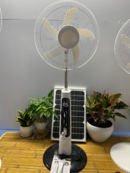 QUẠT SỬ DỤNG NĂNG LƯỢNG MẶT TRỜI KL 300A