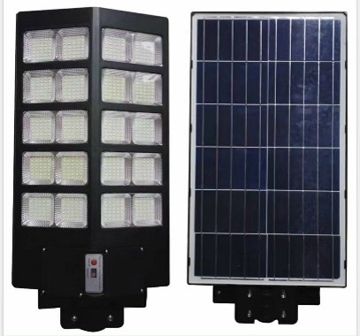 ĐÈN LIỀN THỂ NĂNG LƯỢNG MẶT TRỜI LT500W