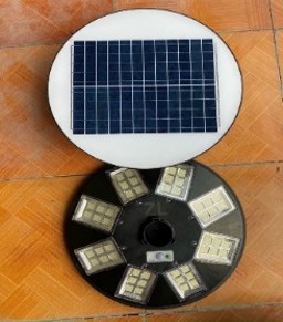 ĐÈN UFO 8K (chia 6 ô) NĂNG LƯỢNG MẶT TRỜI