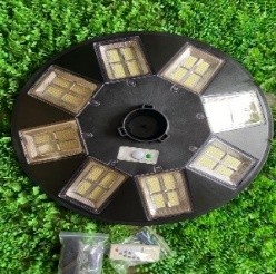 ĐÈN UFO 8K (chia 4 ô) NĂNG LƯỢNG MẶT TRỜI