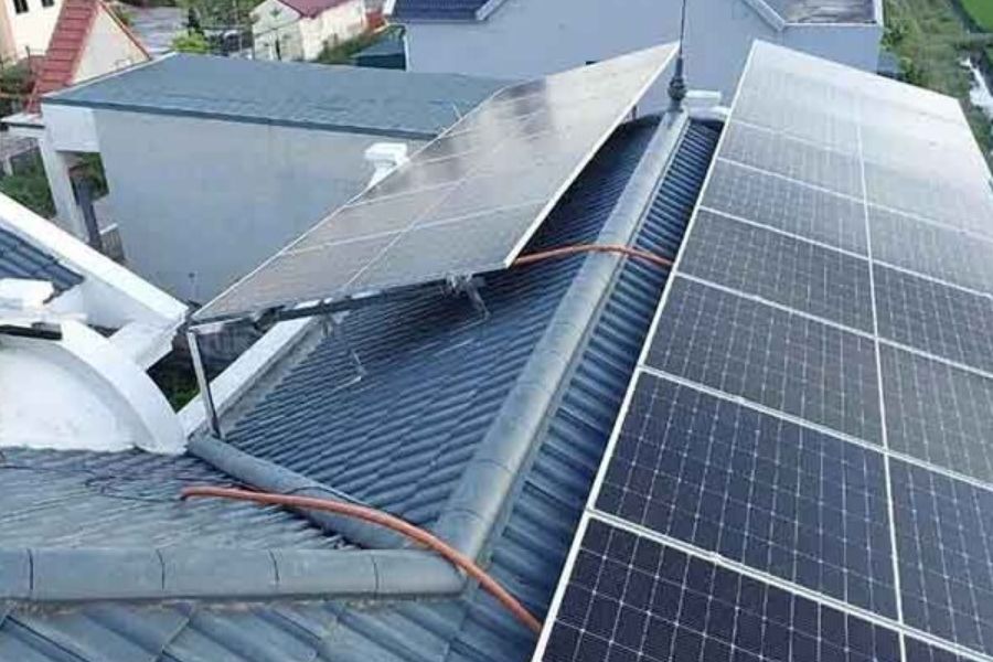 Bảng Giá Inverter Điện Mặt Trời 2025 Mới Nhất – Tư Vấn Chọn Mua Hiệu Quả