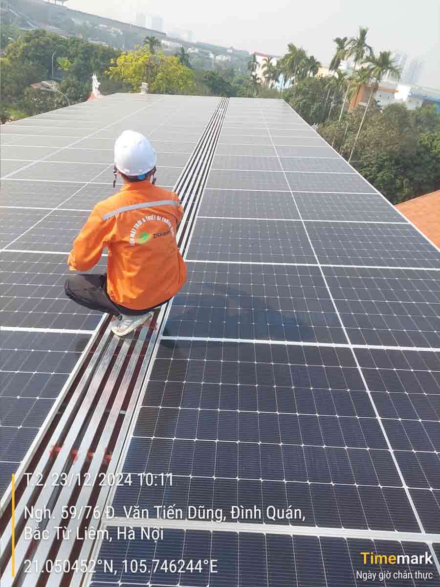 cơ chế tạo điện từ ánh sáng